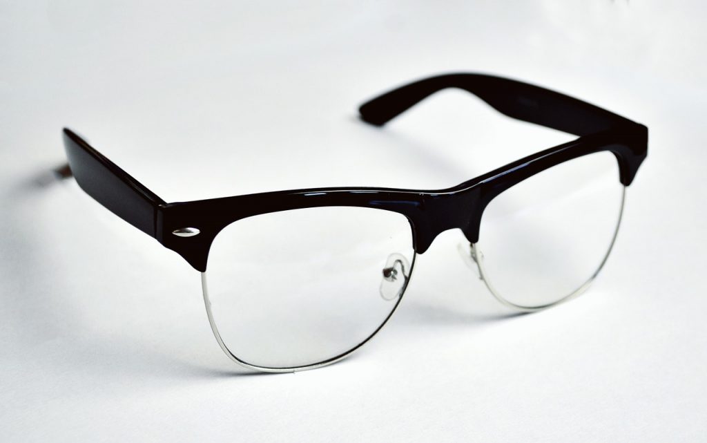 ‘Eyeglasses Buying Guide’ Aims To Help Consumers Avoid Rip-offs